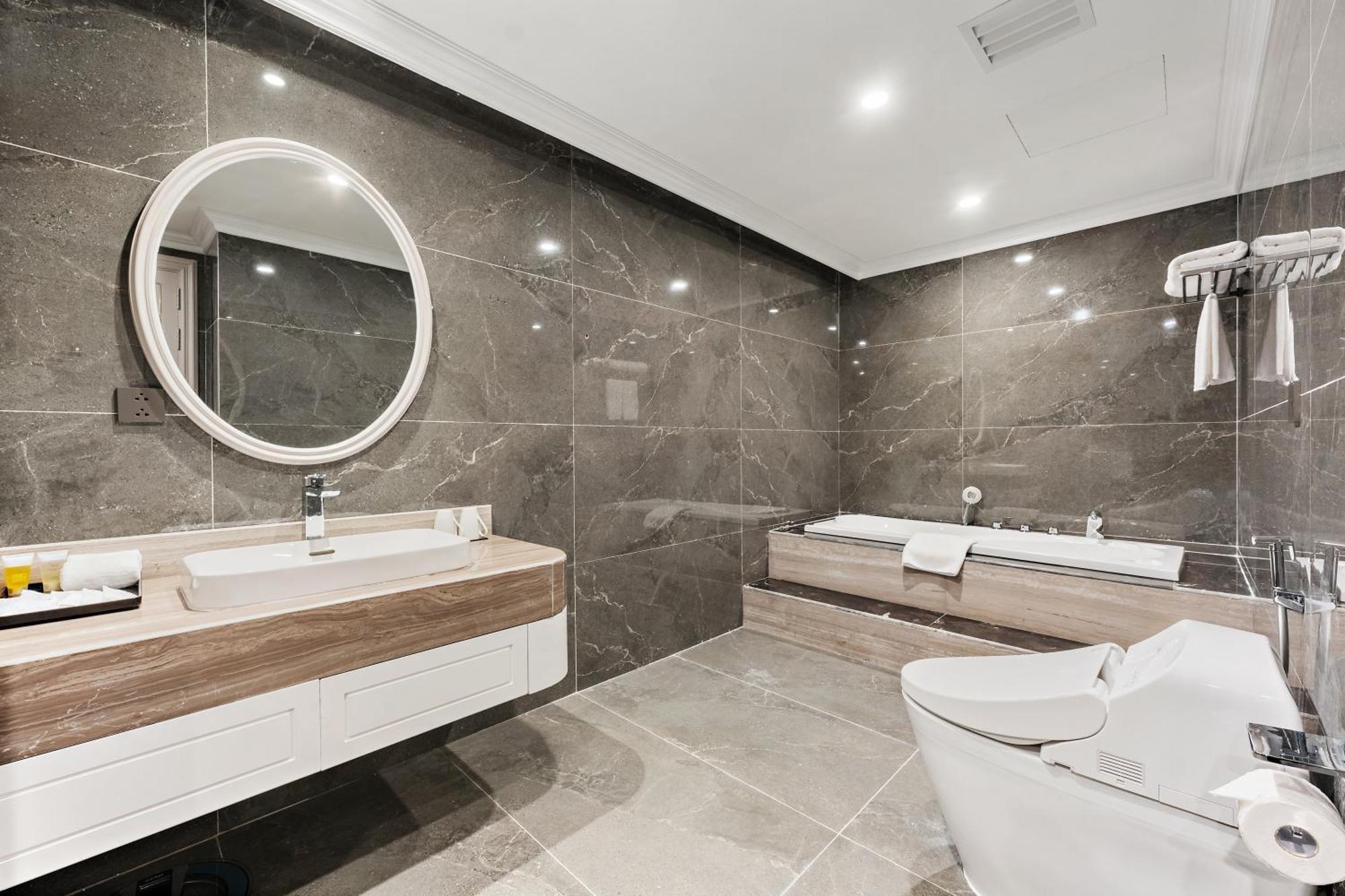 Muong Thanh Luxury Cao Bang Bagian luar foto