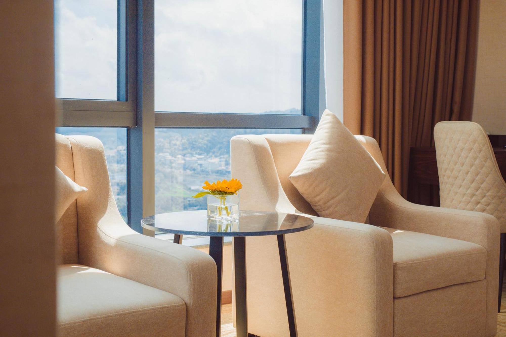 Muong Thanh Luxury Cao Bang Bagian luar foto